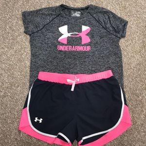 Girls Under Armour shorts & shirt✨✨✨